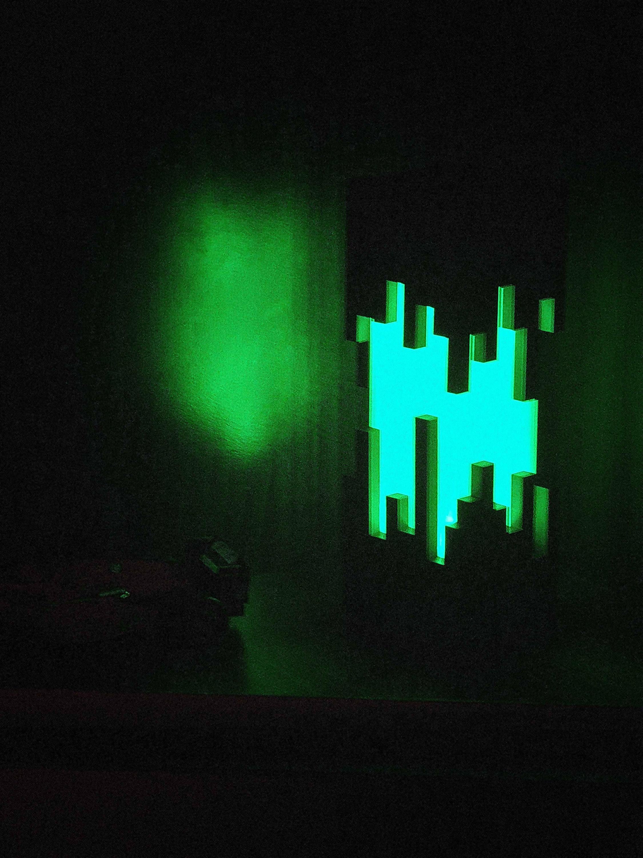 RGB Ender Gaming Lamp – Cyberpunk Pixel Light, Stream Room Decor