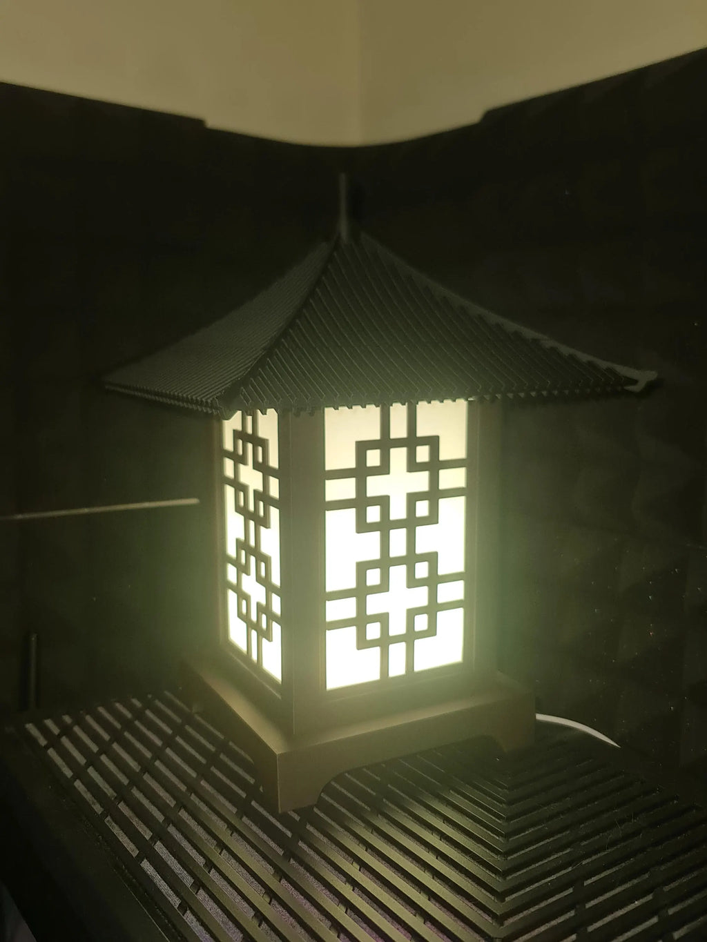 Pine Japanese RGB Lamp – USB Powered with Controller